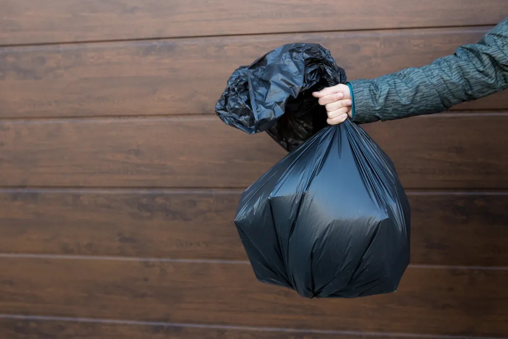 遺品整理で捨ててはいけないものの理由